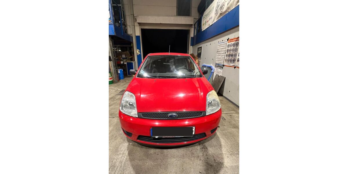 Ford Fiesta 255.000 km 1.750 &euro; GUMMERSBACH 51643