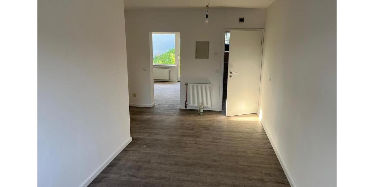 Etagenwohnung Wipperfürth - 2 Zimmer, 65 m&sup2;, 830&euro; | Angebot:25924191