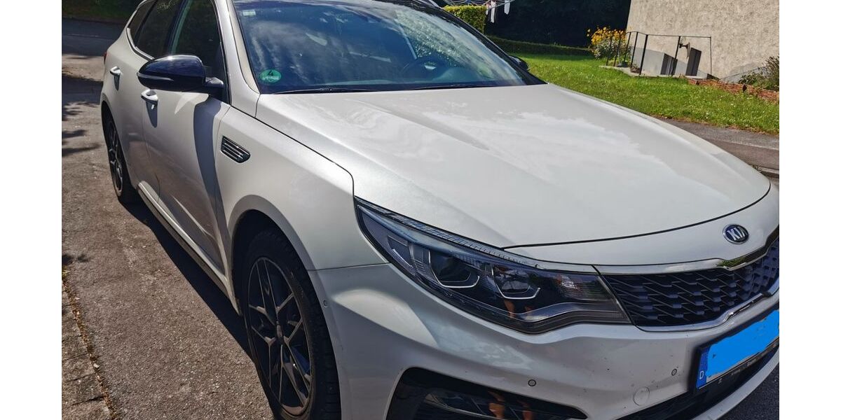 Kia Optima 35.000 km 21.990 &euro; Balve 58802