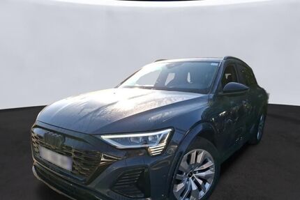 Audi SQ8 e-tron 25.074 km 65.884 &euro; Hagen 58091