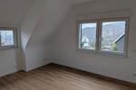 Dachgeschoßwohnung Gummersbach Berstig Süd - 3 Zimmer, 70 m&sup2;, 900&euro; | Angebot:24817253