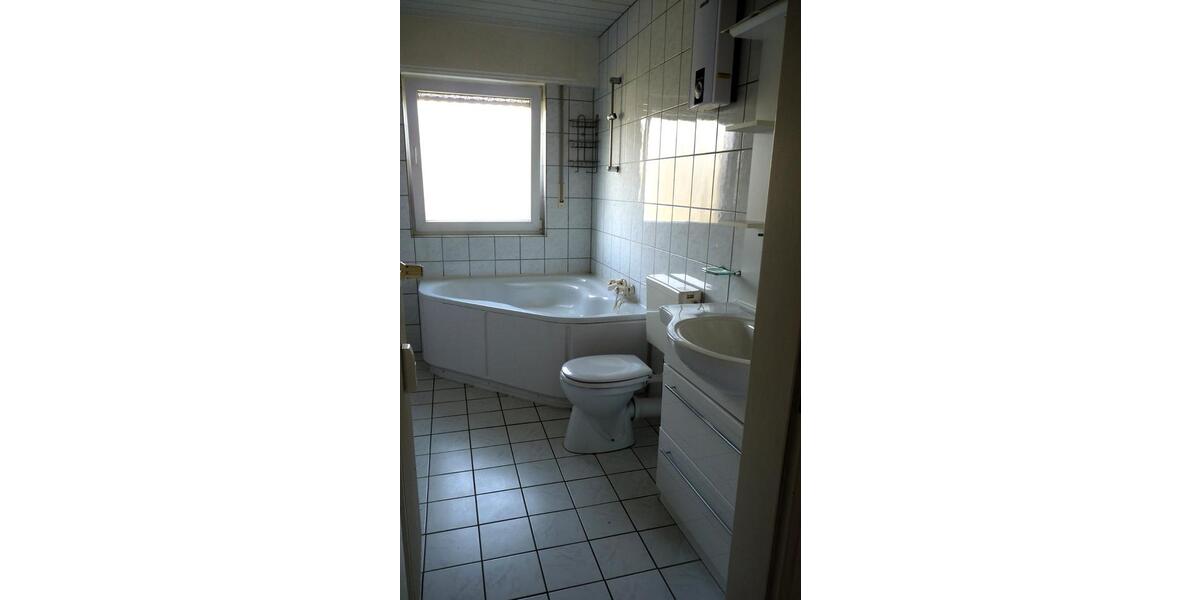 Erdgeschoßwohnung Hemer - 2 Zimmer, 68 m&sup2;, 119.000&euro; | Angebot:25547138