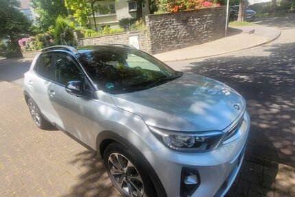 Kia Stonic 62.000 km 11.700 &euro; Lüdenscheid 58509