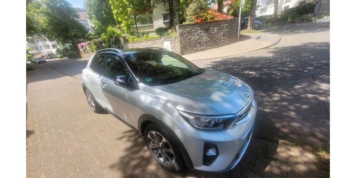 Kia Stonic 62.000 km 11.700 &euro; Lüdenscheid 58509