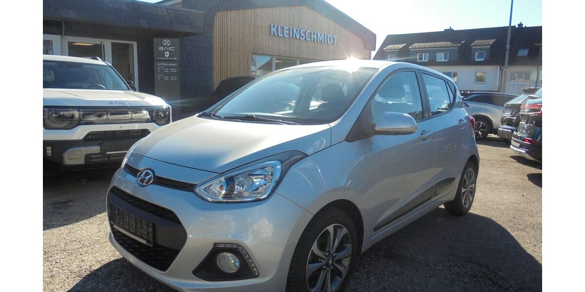 Hyundai i10 80.800 km 7.390 &euro; Radevormwald 42477