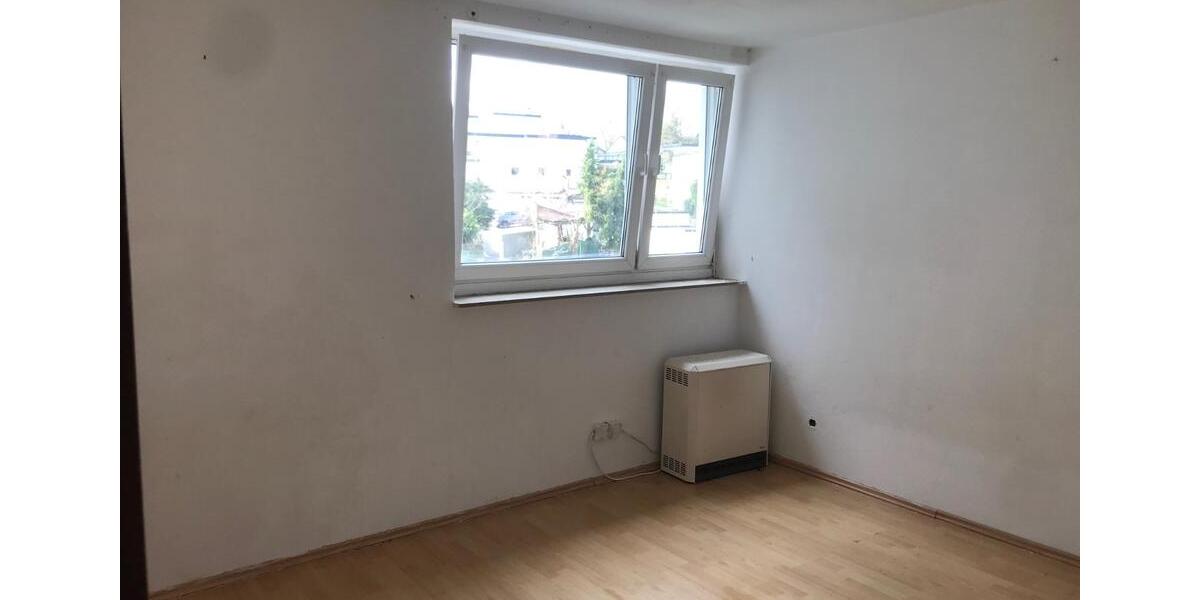 Etagenwohnung Gummersbach Hepel - 3 Zimmer, 85 m&sup2;, 500&euro; | Angebot:25831713