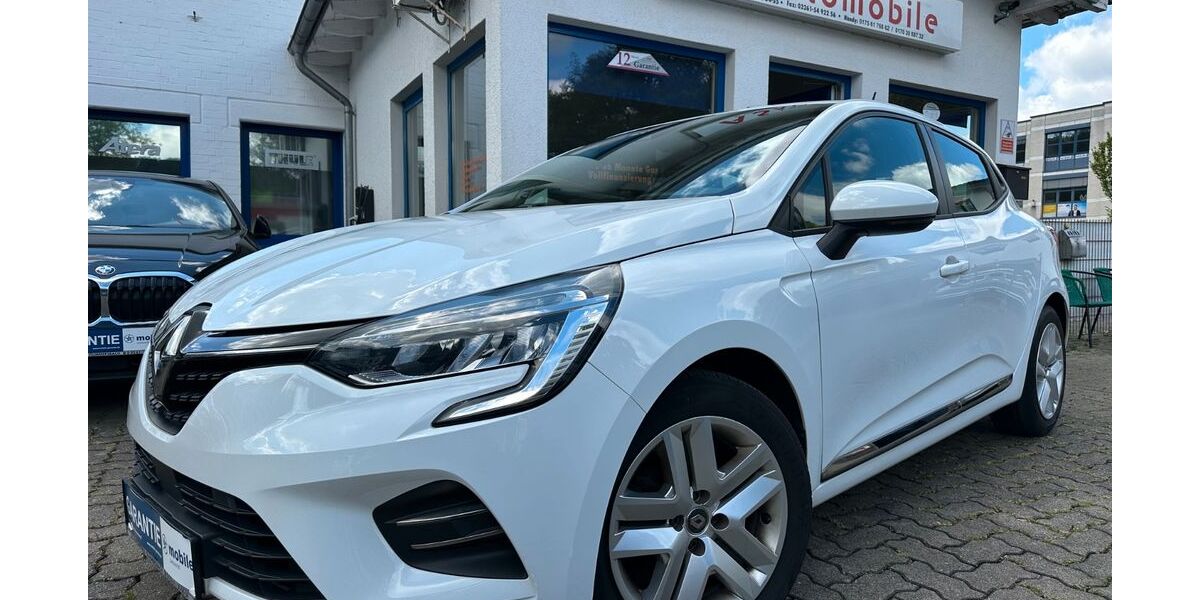 Renault Clio 67.000 km 9.949 &euro; Gummersbach (Zwischen Toom Markt und ATU) 51645