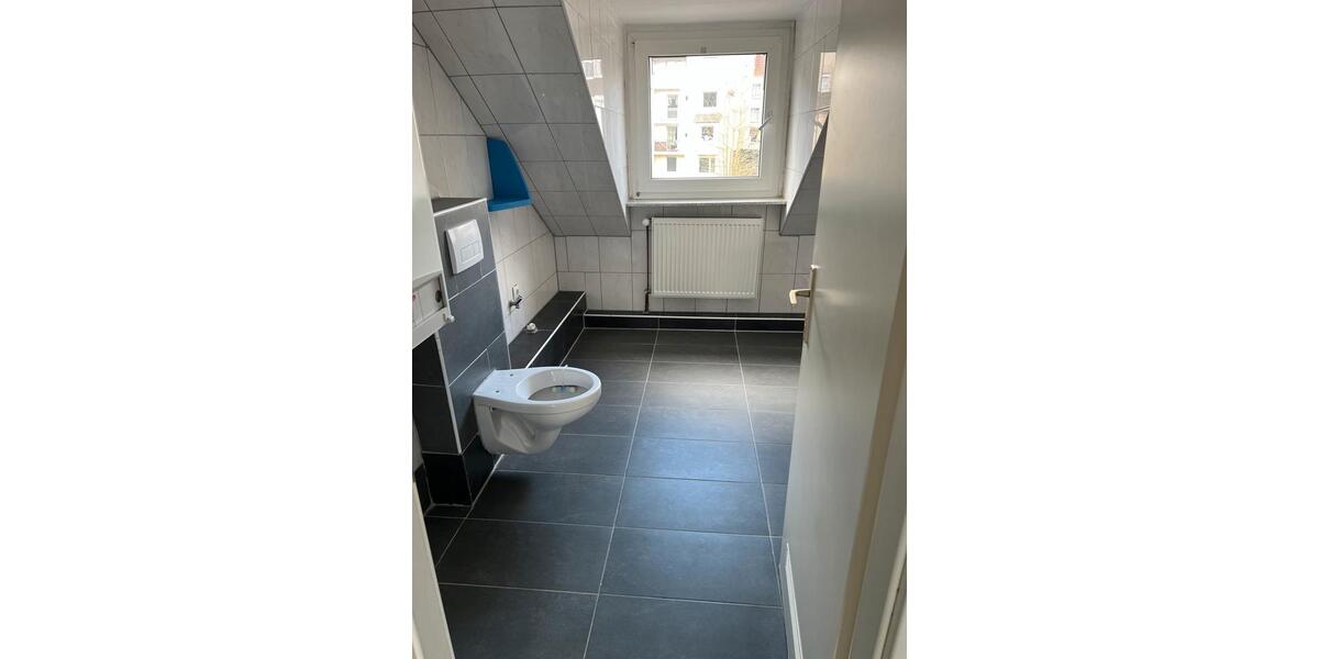 Dachgeschoßwohnung Hagen Dahl - 2 Zimmer, 50 m&sup2;, 410&euro; | Angebot:25992981