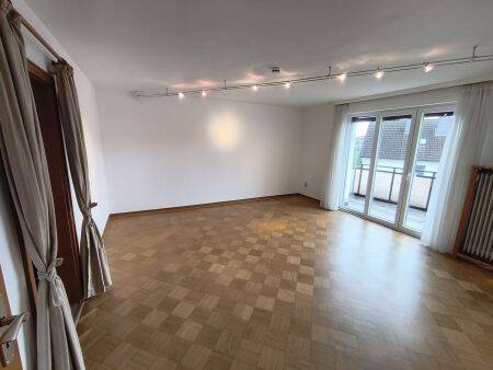 Etagenwohnung Lüdenscheid Othlinghausen - 3 Zimmer, 70 m&sup2;, 490&euro; | Angebot:26893567