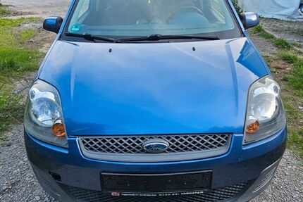 Ford Fiesta 143.511 km 1.950 &euro; Lüdenscheid 58515