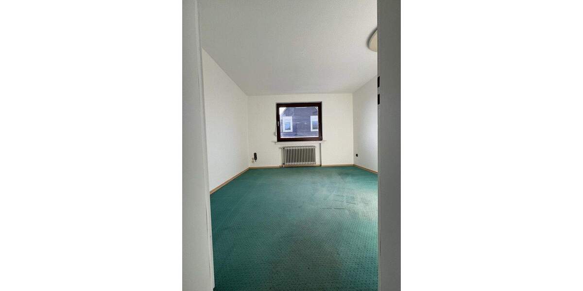 Etagenwohnung Gevelsberg - 3 Zimmer, 95 m&sup2;, 179.000&euro; | Angebot:25711070