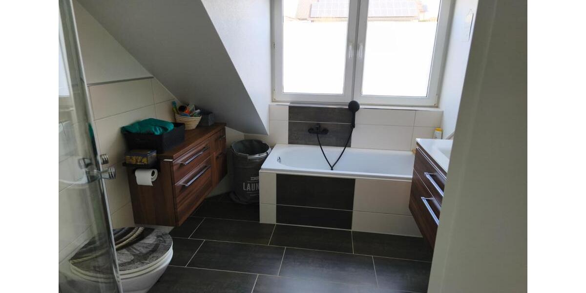 Etagenwohnung Meinerzhagen - 5 Zimmer, 94 m&sup2;, 242.750&euro; | Angebot:25960742