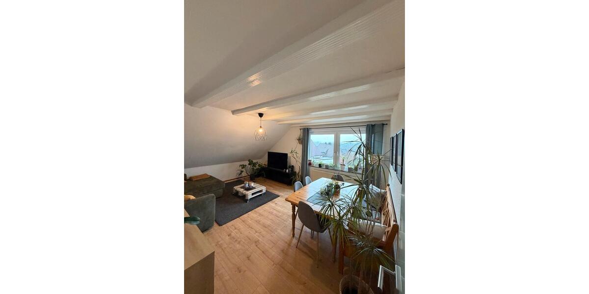 Dachgeschoßwohnung Schwerte - 3 Zimmer, 74 m&sup2;, 666&euro; | Angebot:25637312