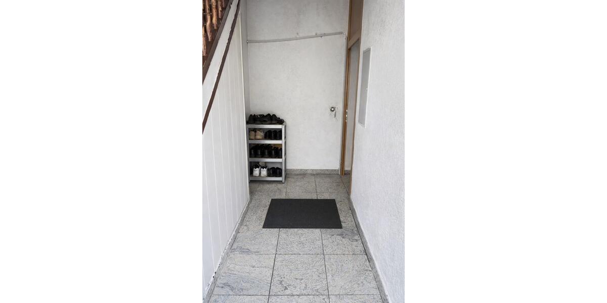 Doppelhaushälfte Altena - 9 Zimmer, 170 m&sup2;, 154.000&euro; | Angebot:26998917