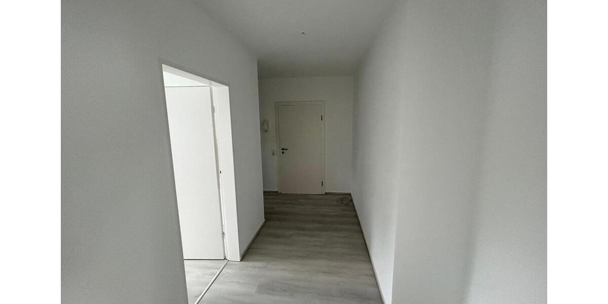 Etagenwohnung Meinerzhagen - 2 Zimmer, 65 m&sup2;, 450&euro; | Angebot:25648697