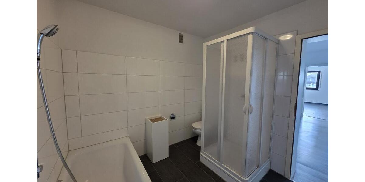 Dachgeschoßwohnung Lüdenscheid Staberg - 2 Zimmer, 58 m&sup2;, 425&euro; | Angebot:26622632