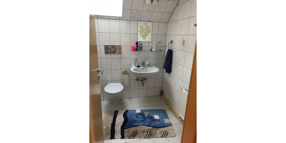 Einfamilienhaus Engelskirchen - 6 Zimmer, 155 m&sup2;, 400.000&euro; | Angebot:24981450