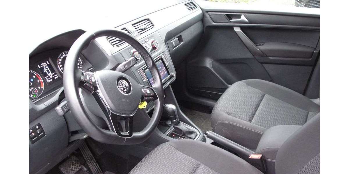 VW Caddy 1,4 TGI CNG BI-Xenon Heckflügel 5-Sitzer 32.000 km 16.887 &euro; Bergneustadt 51702