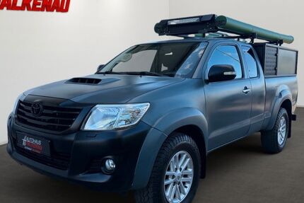 Toyota Hilux 152.000 km 23.990 &euro; Attendorn 57439
