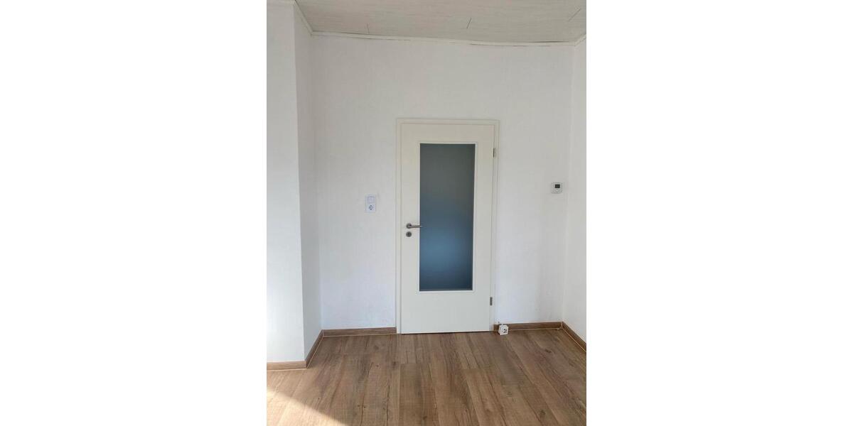 Etagenwohnung Lüdenscheid Staberg - 3 Zimmer, 76 m&sup2;, 650&euro; | Angebot:27602079