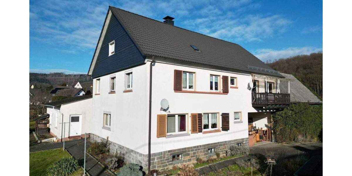 Einfamilienhaus Bergneustadt - 8 Zimmer, 182 m&sup2;, 339.000&euro; | Angebot:25666277