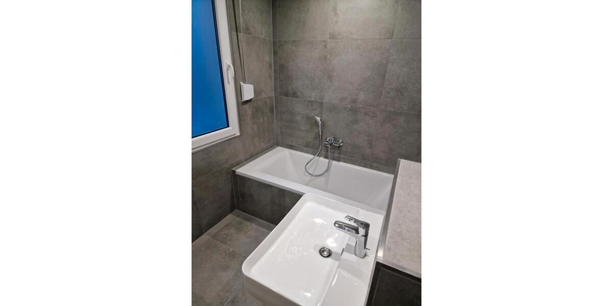 Doppelhaushälfte Reichshof - 4 Zimmer, 125 m&sup2;, 1.500&euro; | Angebot:25894109