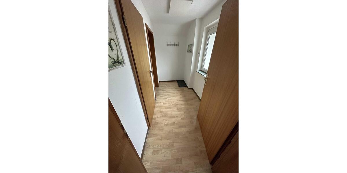 Dachgeschoßwohnung Neuenrade - 2 Zimmer, 38 m&sup2;, 260&euro; | Angebot:25869932