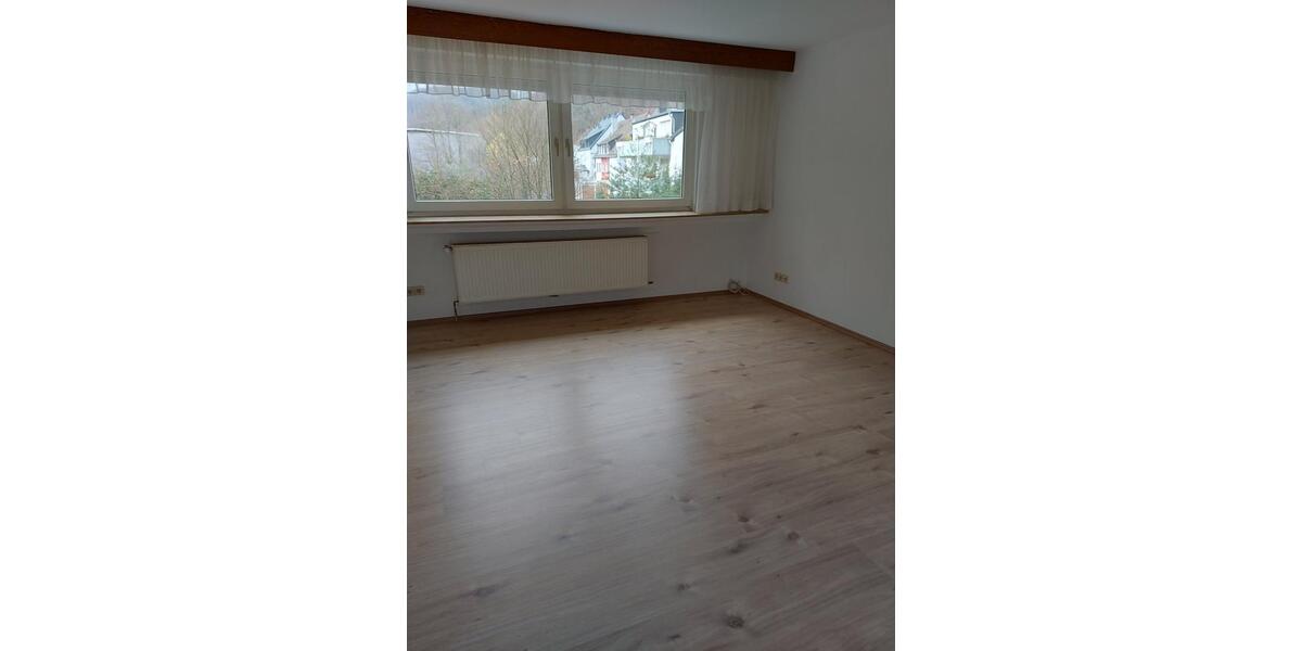 Dachgeschoßwohnung Ennepetal - 2 Zimmer, 50 m&sup2;, 380&euro; | Angebot:25328035