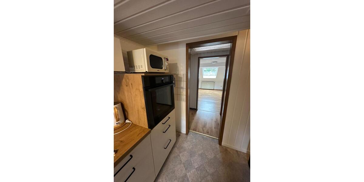 Dachgeschoßwohnung Gummersbach Berstig Süd - 3 Zimmer, 80 m&sup2;, 760&euro; | Angebot:26441258