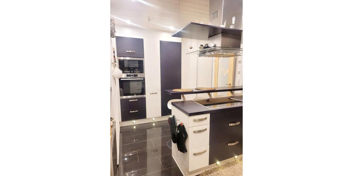 Mehrfamilienhaus, Wohnhaus Iserlohn Letmathe - 6 Zimmer, 242 m&sup2;, 1.650&euro; | Angebot:26575901