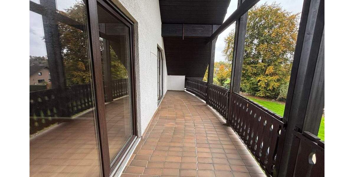 Doppelhaushälfte Reichshof Berghausen - 4 Zimmer, 145 m&sup2;, 279.000&euro; | Angebot:25796670
