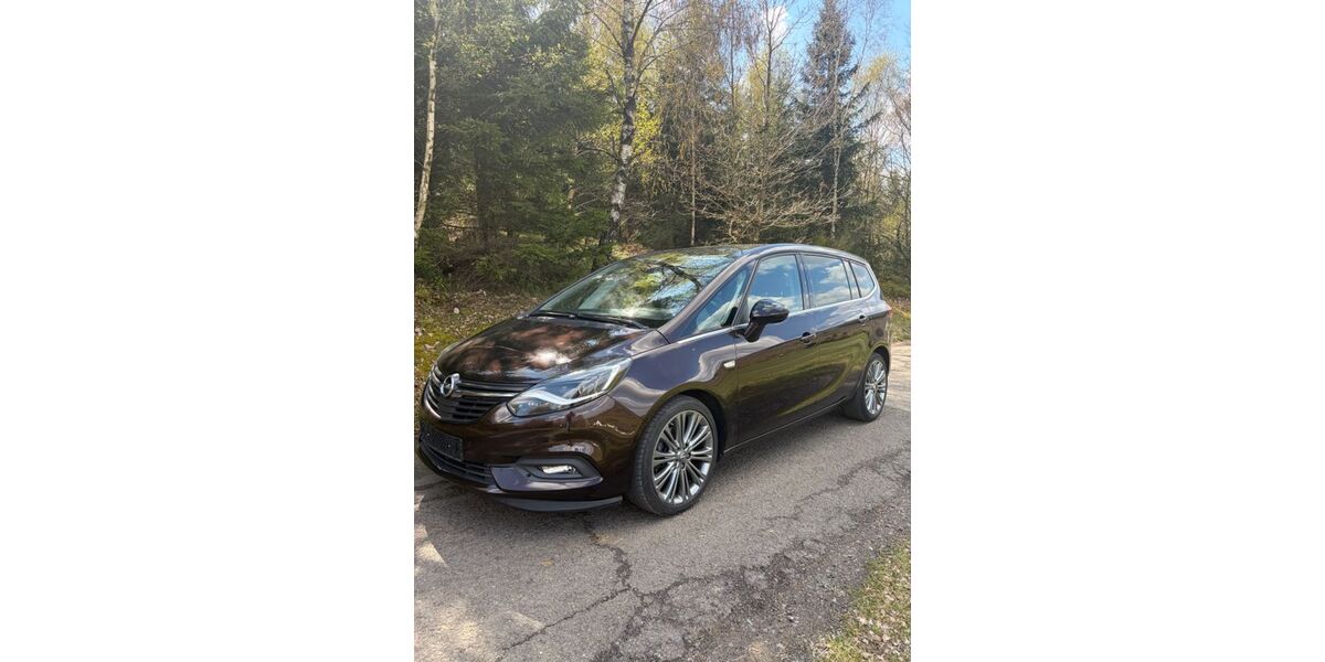 Opel Zafira 142.162 km 8.990 &euro; Attendorn 57439