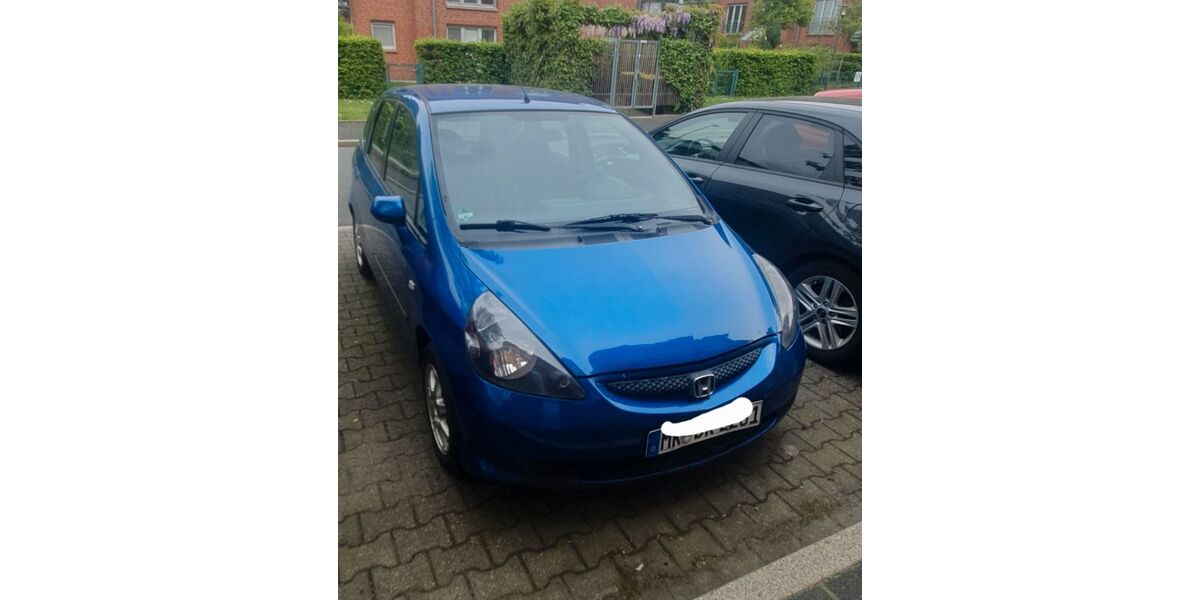 Honda Jazz 323.000 km 1.150 &euro; Iserlohn 58636