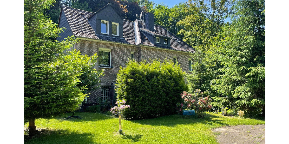 Mehrfamilienhaus, Wohnhaus Altena Rahmede - 250.000&euro; | Angebot:26289847