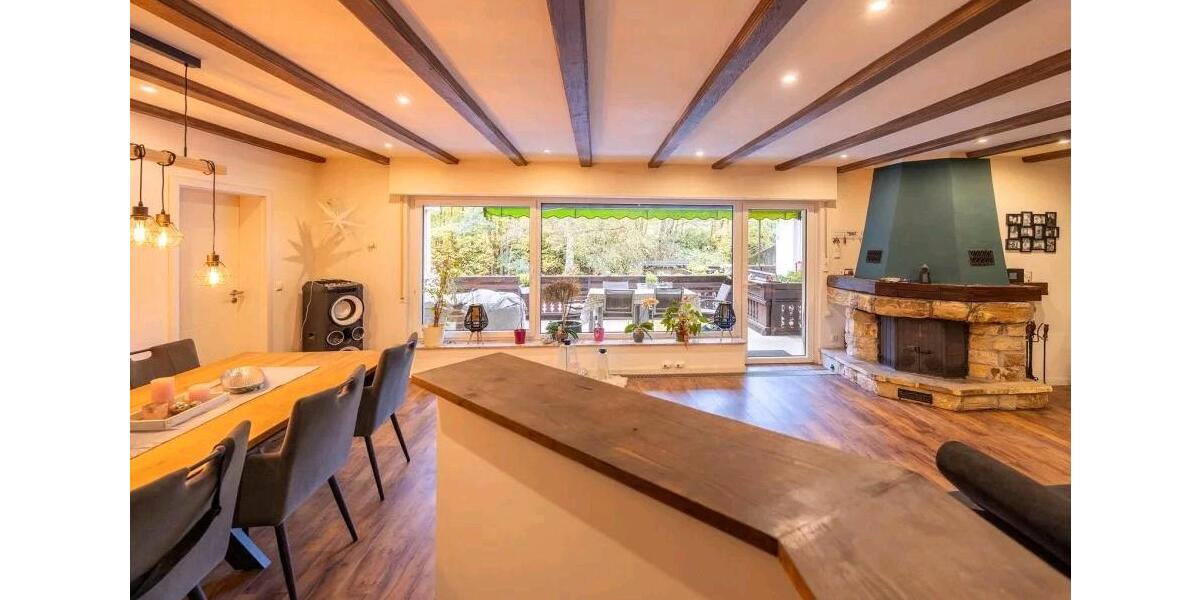 Einfamilienhaus Lüdenscheid Brügge - 10 Zimmer, 320 m&sup2;, 300.000&euro; | Angebot:26068403