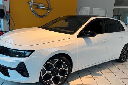 Opel Astra 9.320 km 25.899 &euro; Olpe 57462