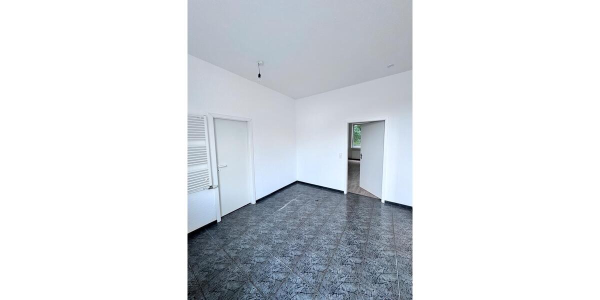 Etagenwohnung Lüdenscheid Staberg - 2 Zimmer, 61 m&sup2;, 530&euro; | Angebot:22440580