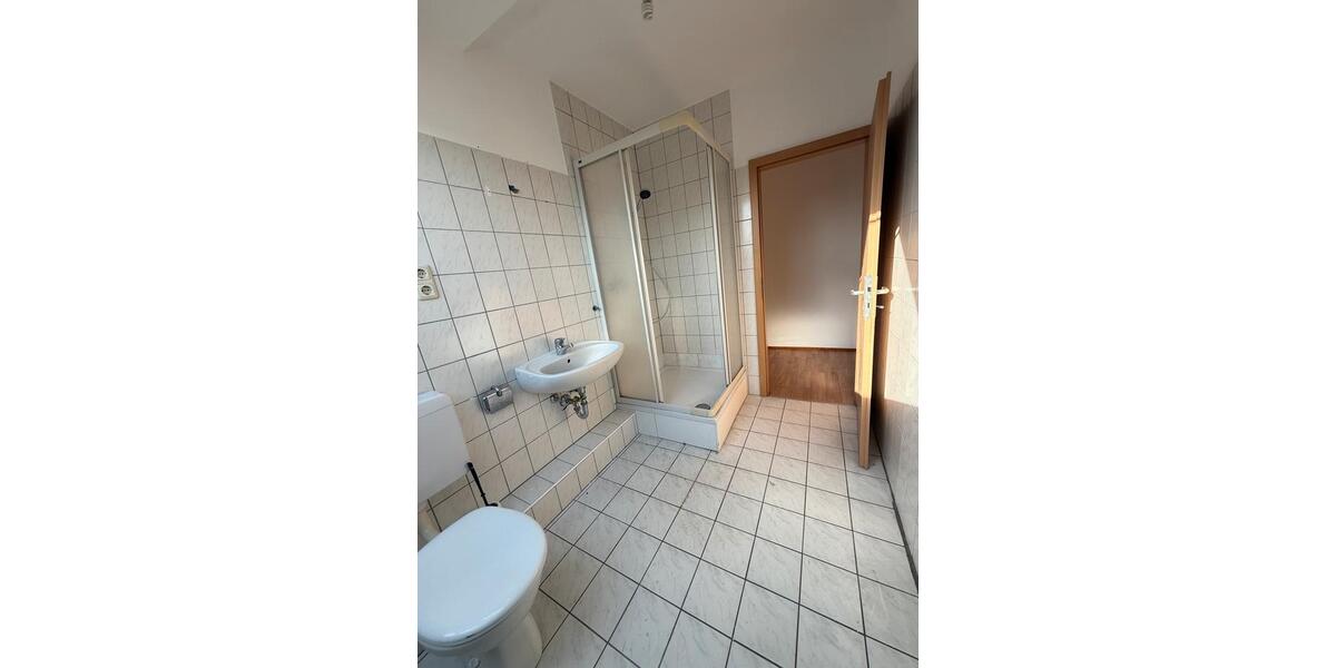 Dachgeschoßwohnung Lüdenscheid Brügge - 5 Zimmer, 85 m&sup2;, 950&euro; | Angebot:24736644