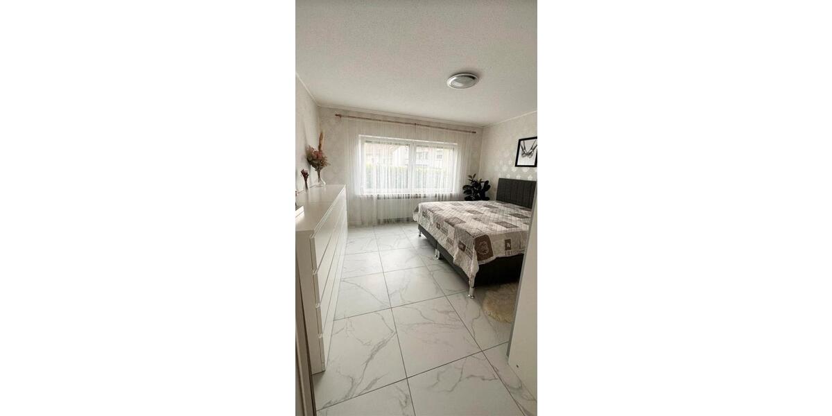 Erdgeschoßwohnung Meinerzhagen - 3 Zimmer, 86 m&sup2;, 920&euro; | Angebot:25709767