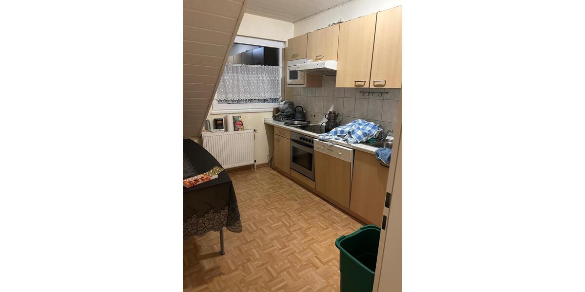 Dachgeschoßwohnung Meinerzhagen - 4 Zimmer, 79 m&sup2;, 450&euro; | Angebot:25370613