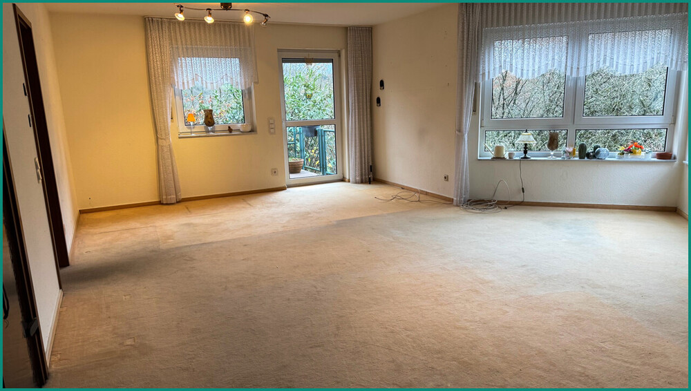 EINFAMILIENHAUS MIT EINLIEGERWOHNUNG UND GARAGE IN SCHÖNER WOHNLAGE VON RADEVORMWALD - Einfamilienhaus Radevormwald | Angebot:26560835