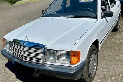 Mercedes-Benz 190 115.000 km 8.150 &euro; Sundern 59846