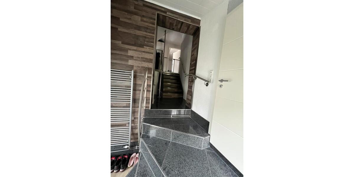 Einfamilienhaus Sundern (Sauerland) - 5 Zimmer, 150 m&sup2;, 290.000&euro; | Angebot:24662657