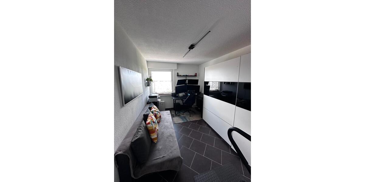 Etagenwohnung Lüdenscheid Staberg - 3 Zimmer, 84 m&sup2;, 210.000&euro; | Angebot:26423520