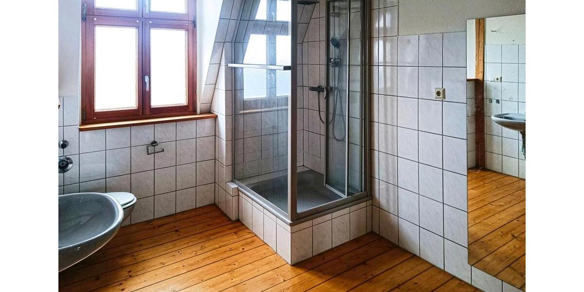 Maisonettenwohnung Lüdenscheid - 4 Zimmer, 110 m&sup2;, 1.200&euro; | Angebot:25904655