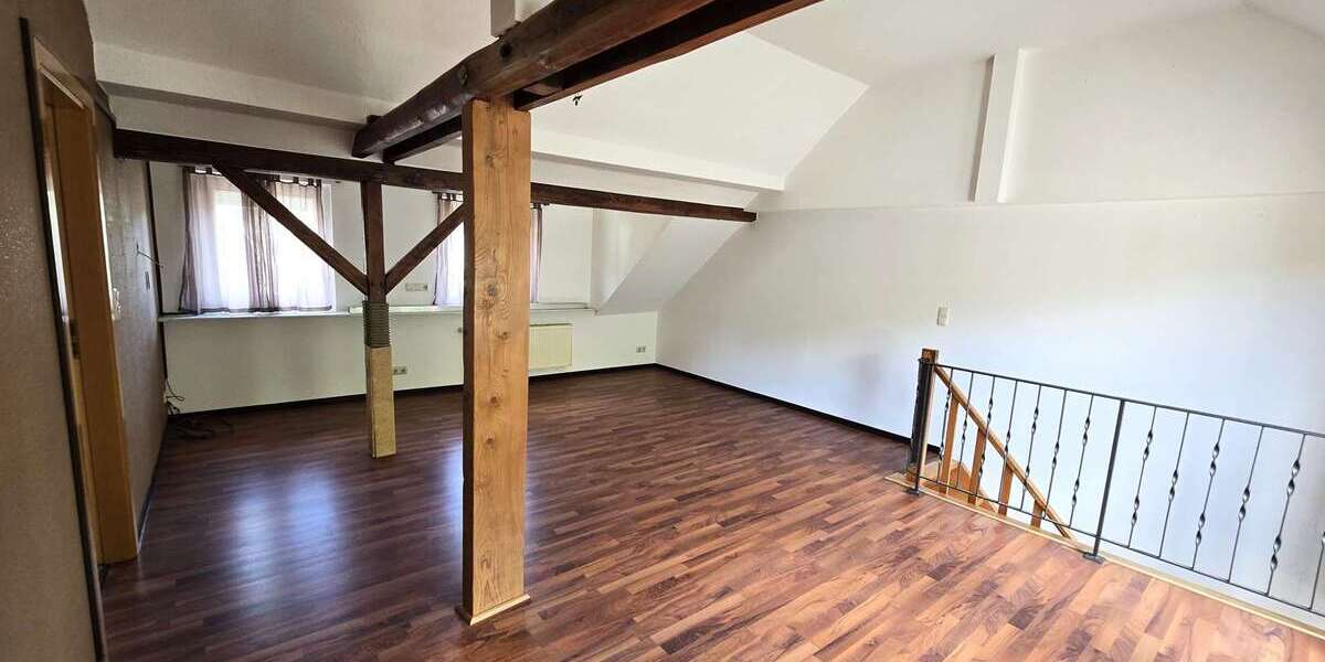 Etagenwohnung Nachrodt-Wiblingwerde Wiblingwerde - 4 Zimmer, 113 m&sup2;, 99.000&euro; | Angebot:22078309