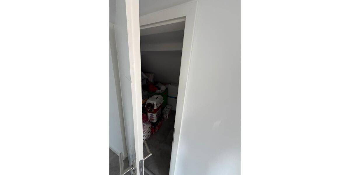 Einfamilienhaus Gummersbach Berstig Süd - 7 Zimmer, 140 m&sup2;, 349.000&euro; | Angebot:27014735