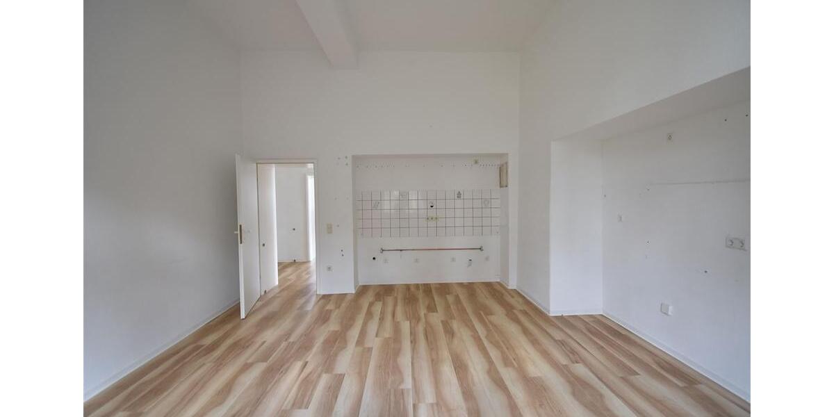 Etagenwohnung Hagen Dahl - 3 Zimmer, 135 m&sup2;, 1.200&euro; | Angebot:25253607