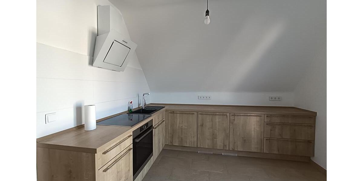 Dachgeschoßwohnung Lüdenscheid Othlinghausen - 2.5 Zimmer, 70 m&sup2;, 730&euro; | Angebot:26091592