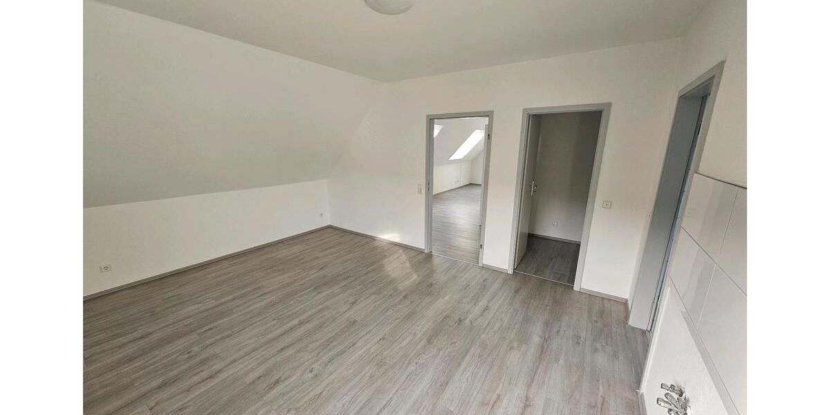 Dachgeschoßwohnung Hagen Hagen-Mitte - 1.5 Zimmer, 70 m&sup2;, 550&euro; | Angebot:26432456